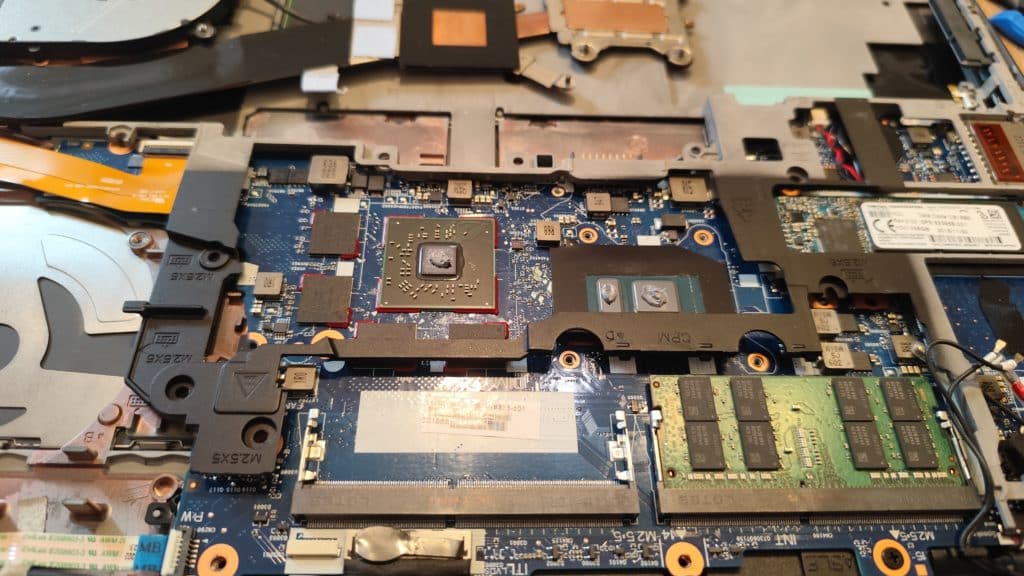 Après nettoyage + pate thermique HP Elitebook_4